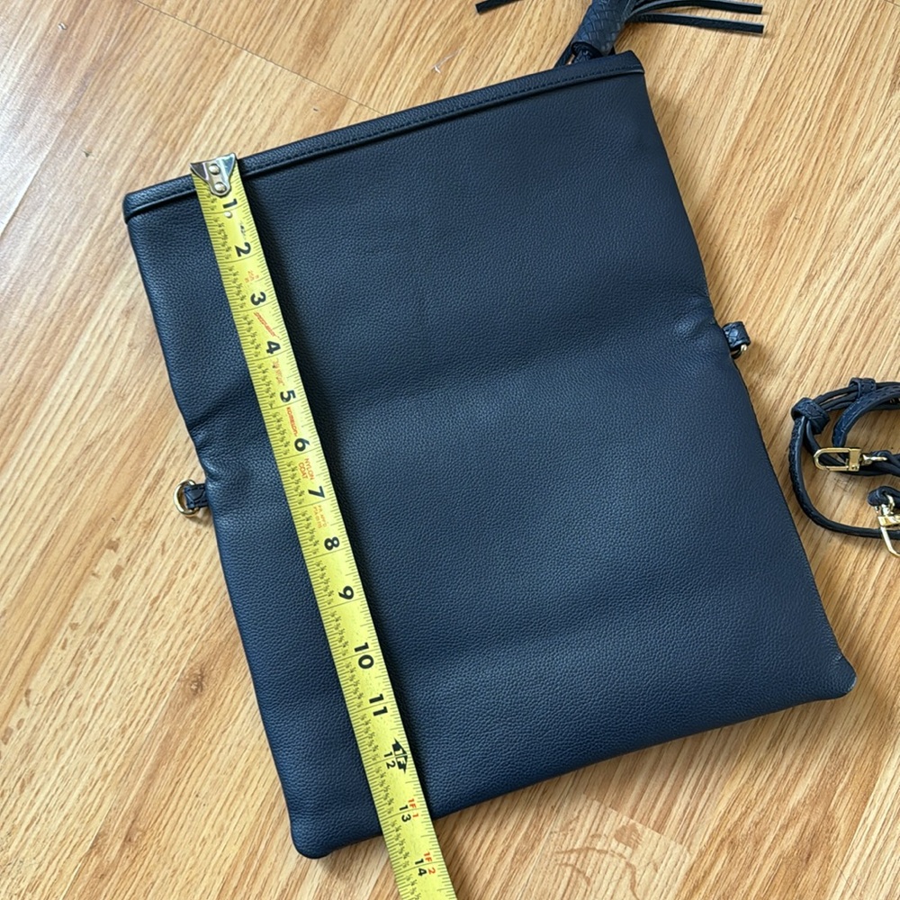GiGi New York navy blue Fold-Over Clutch with Tassel crossbody leather - Picture 8 of 10